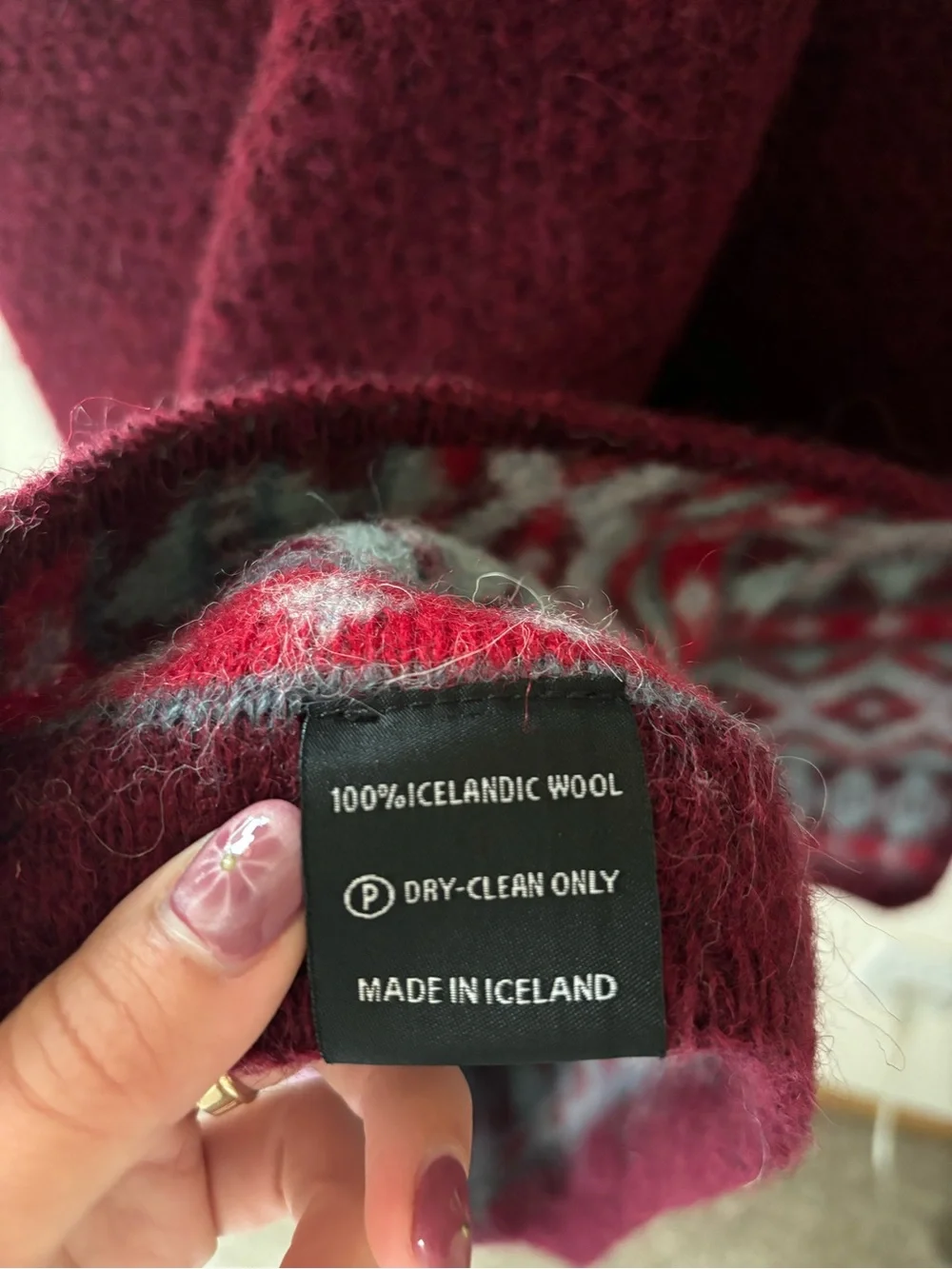 ICEWEAR 100% Wool Burgundy Fair Isle Knit Blanket